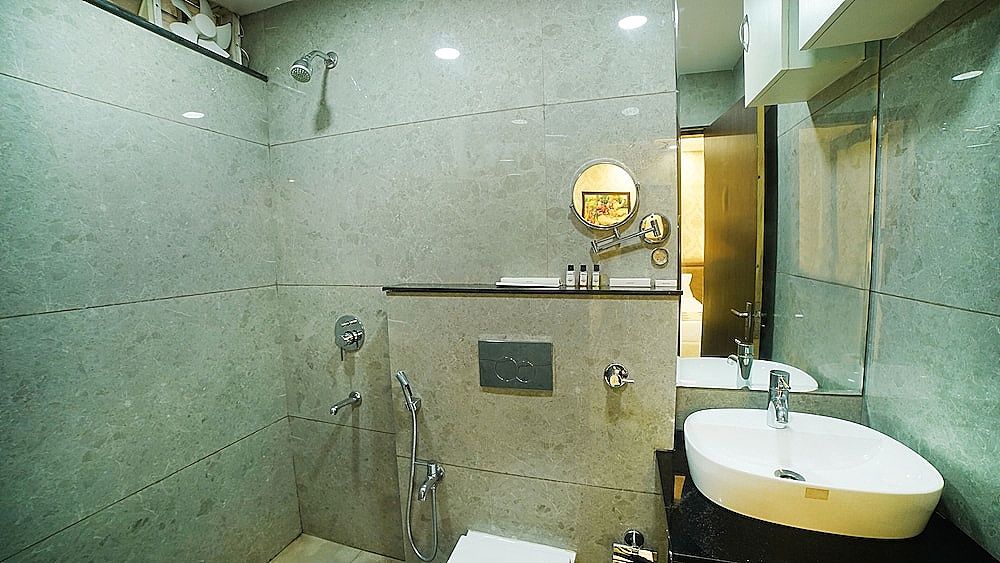 The Sheesham Tree Deluxe Room 16