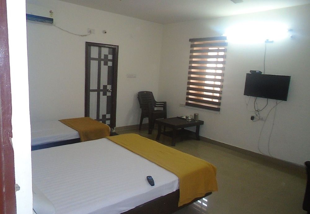 Sai Ram Residency Standard Double Room 5