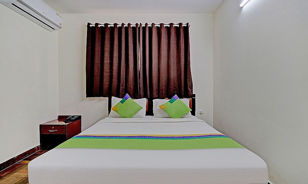 Itsy Hotels Comfort Delight Standard Double Room 16