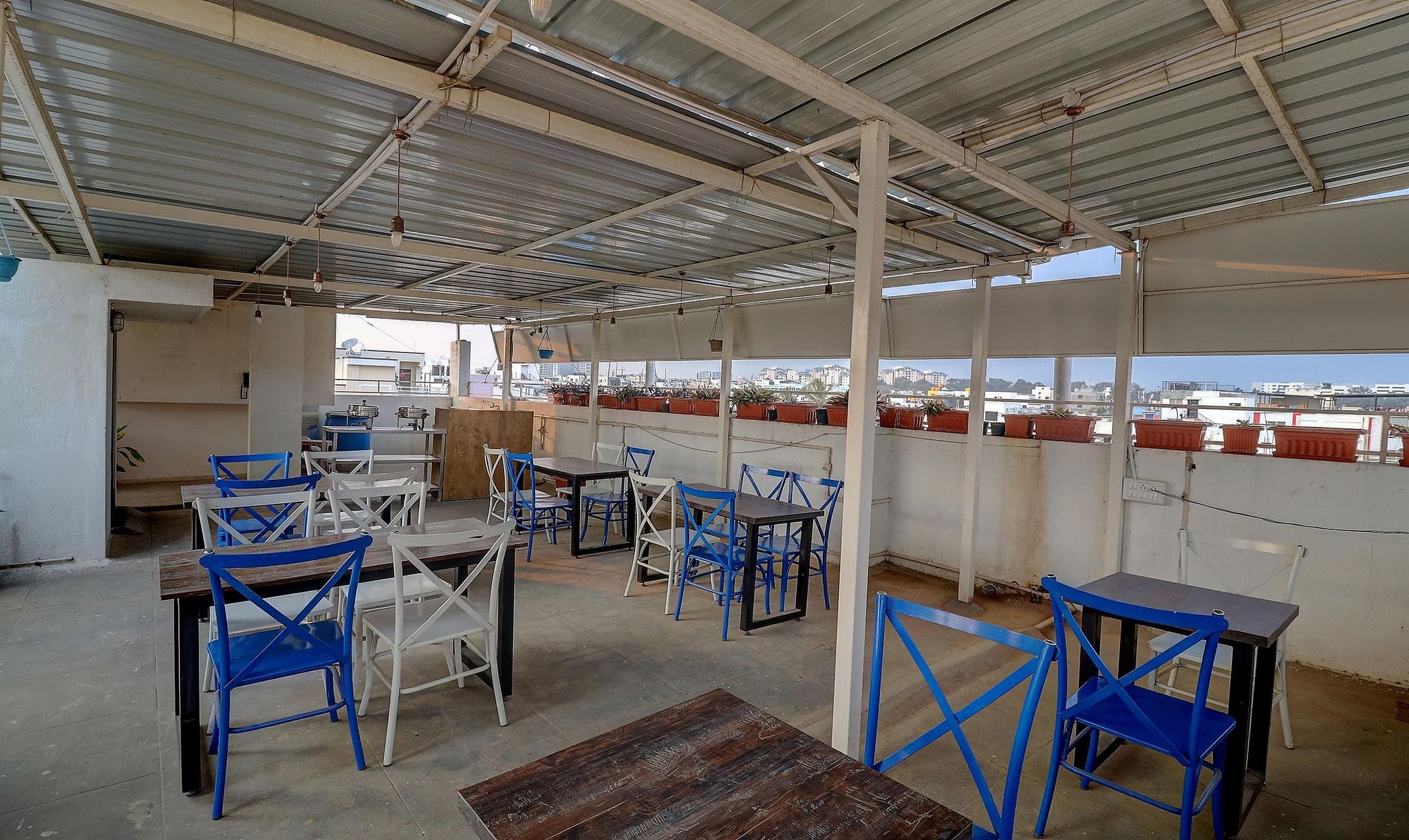Food & Dining