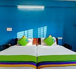 Treebo 12 Degrees West Domlur Standard Double Room 14