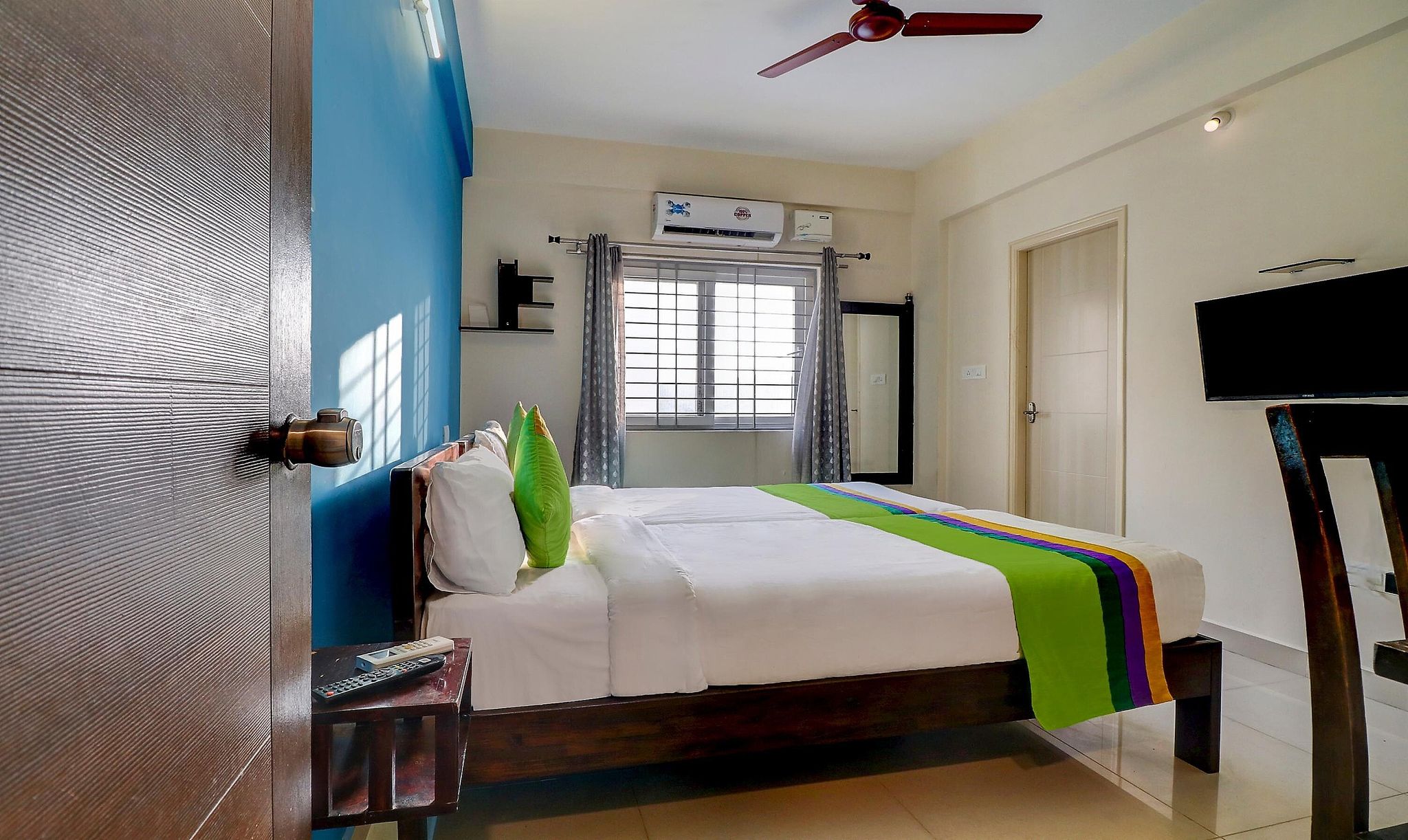 Treebo 12 Degrees West Domlur Standard Double Room 2