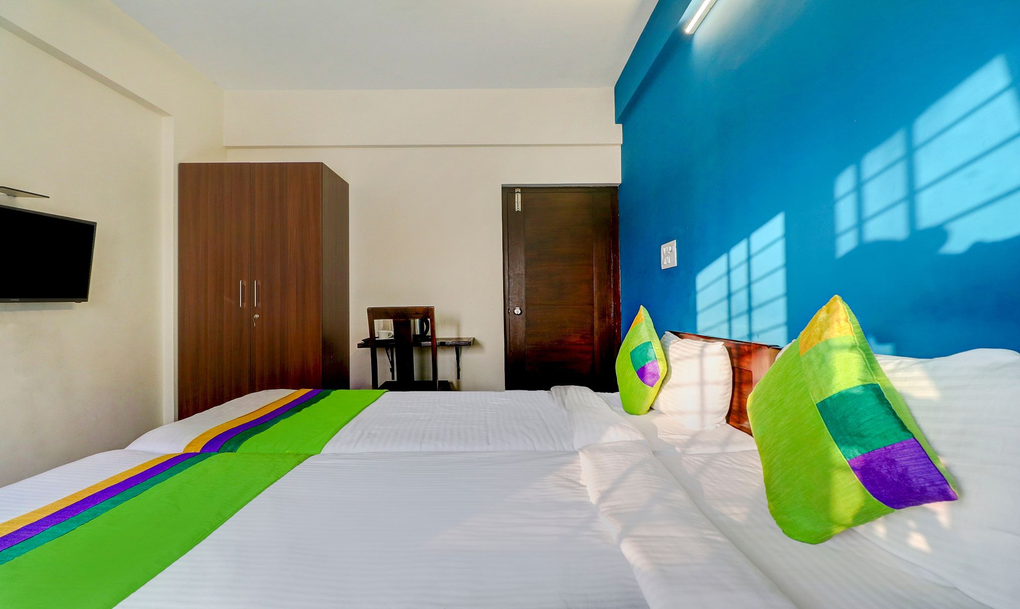 Treebo 12 Degrees West Domlur Standard Double Room 7