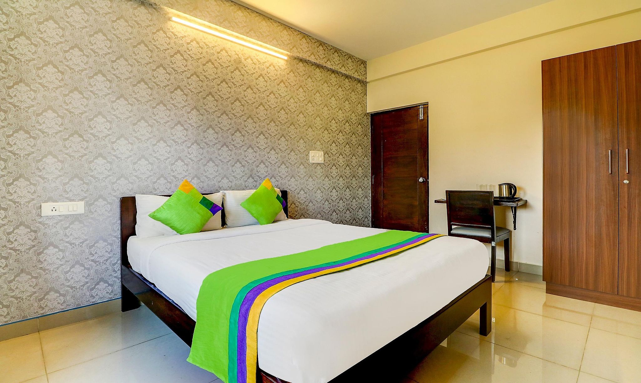 Treebo 12 Degrees West Domlur Standard Double Room 3