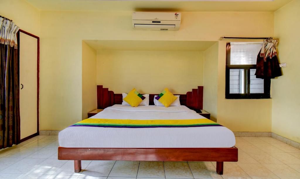 Treebo Trip Kala Laxmi Station Road Deluxe Double Room 20