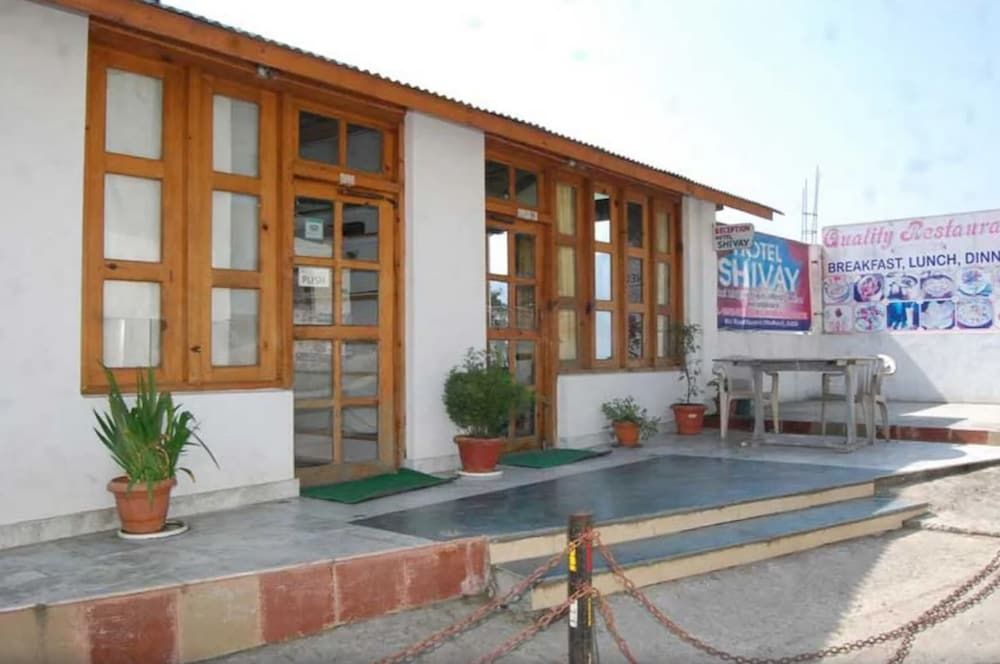 undefined Goroomgo Hotel Shivay Kausani 3