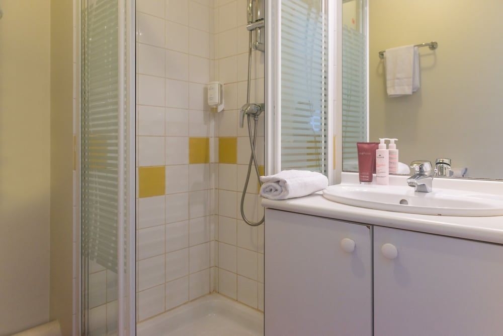 Comfort Aparthotel Nantes La Beaujoire Studio double 4