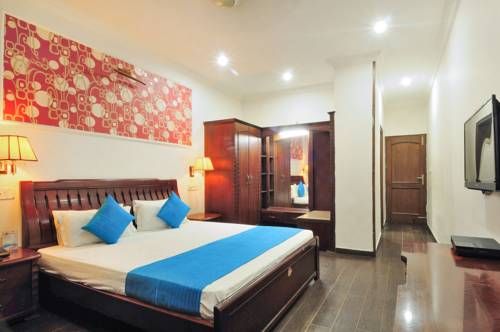 Hotel Shiraaz 2 Super Deluxe Room 4