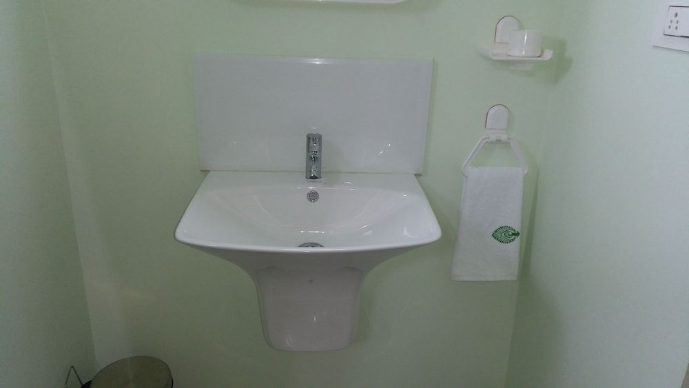 Skantha Regency Standard Double Room 4