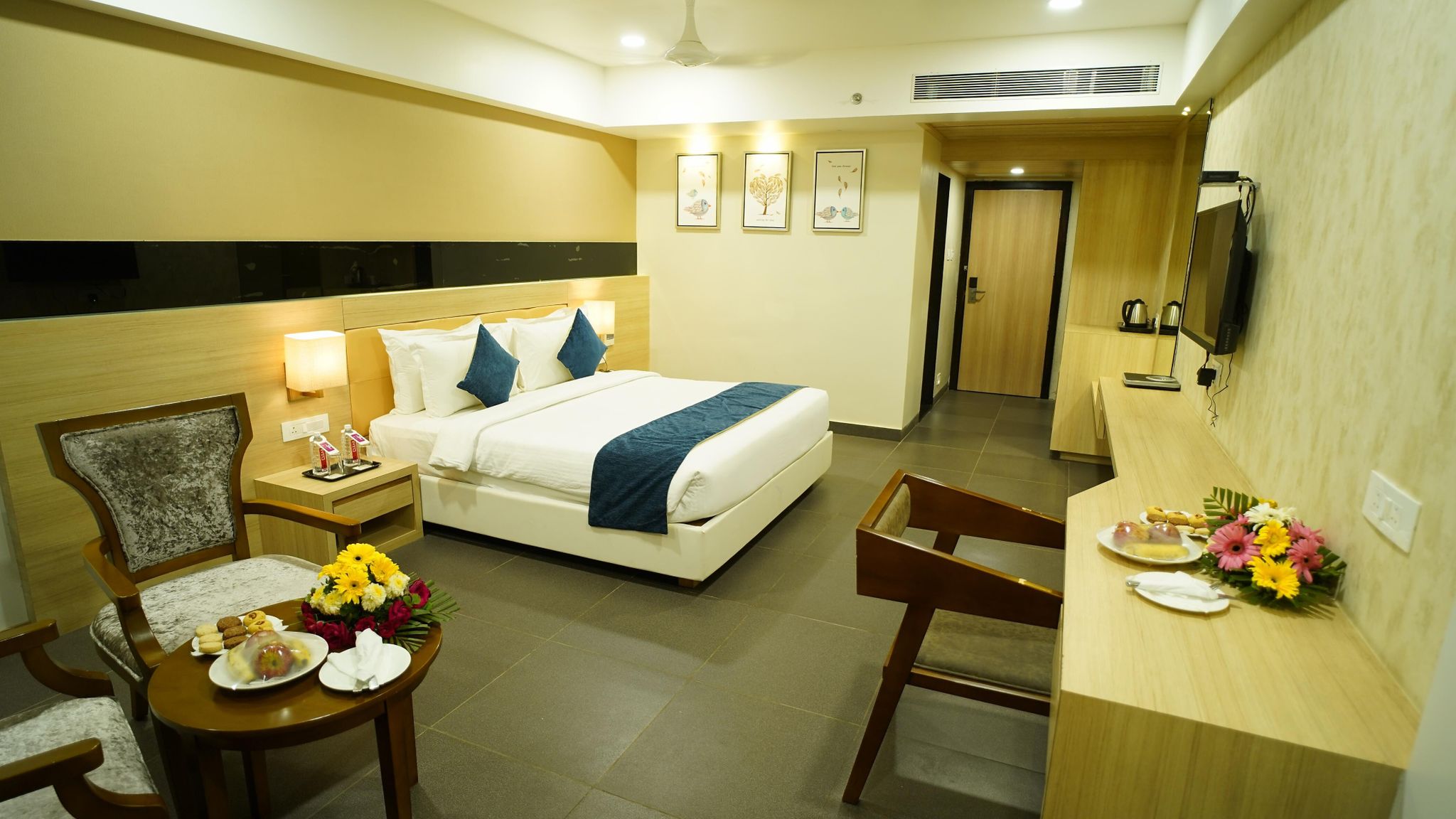 Regenta Central Somnath, Bhalpara Deluxe Room 4