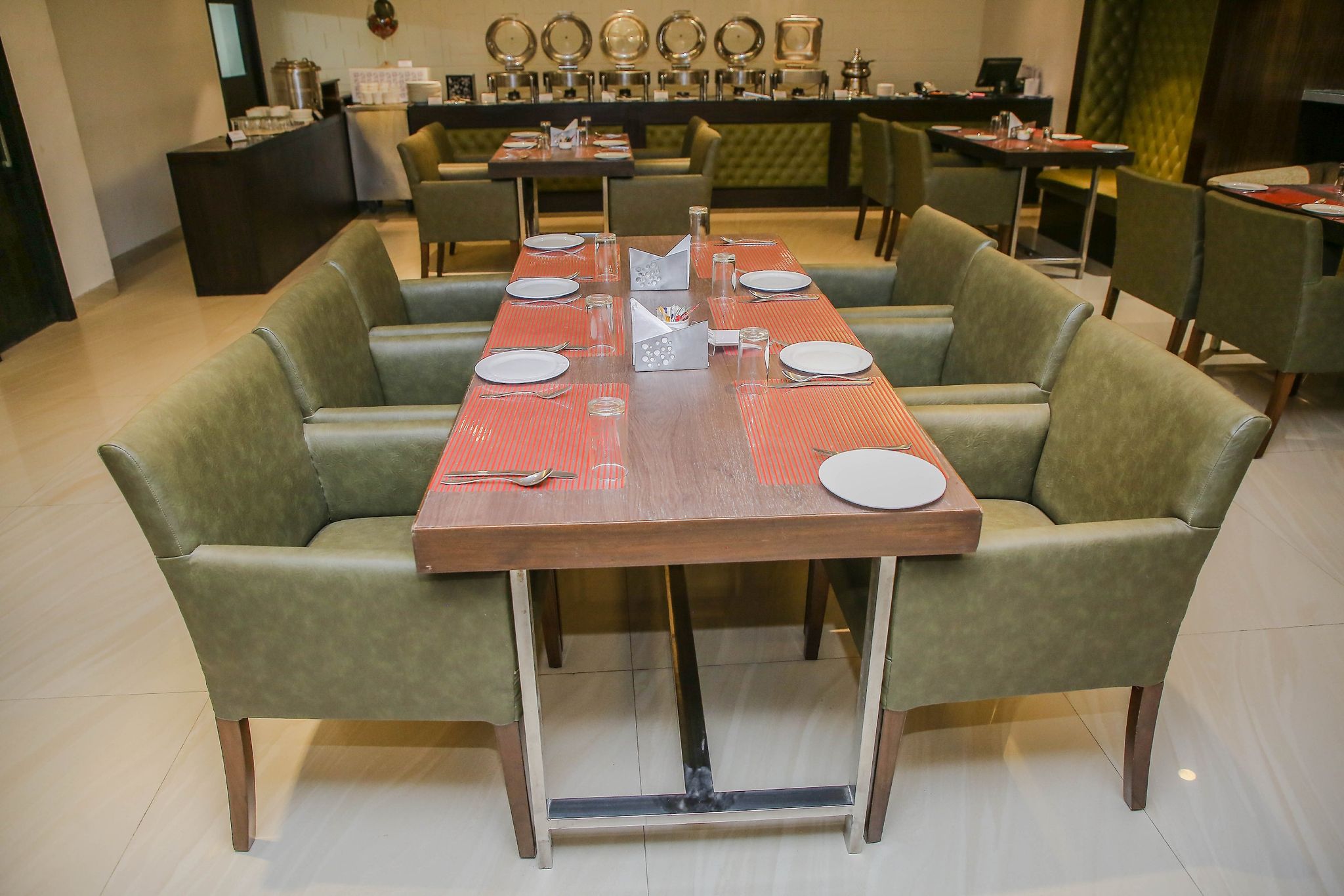 Food & Dining