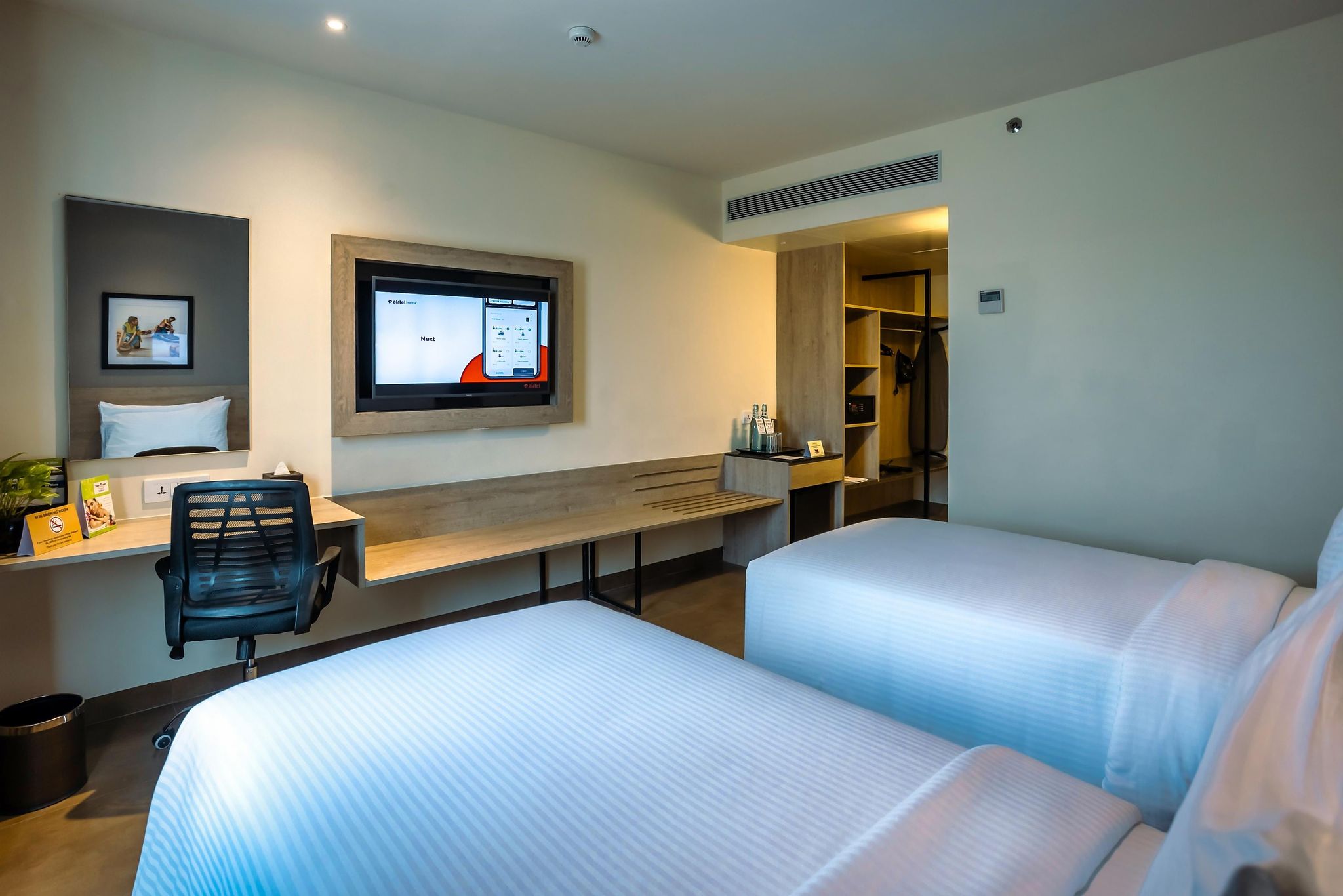 Amika Hotel, Madurai Standard Twin Room