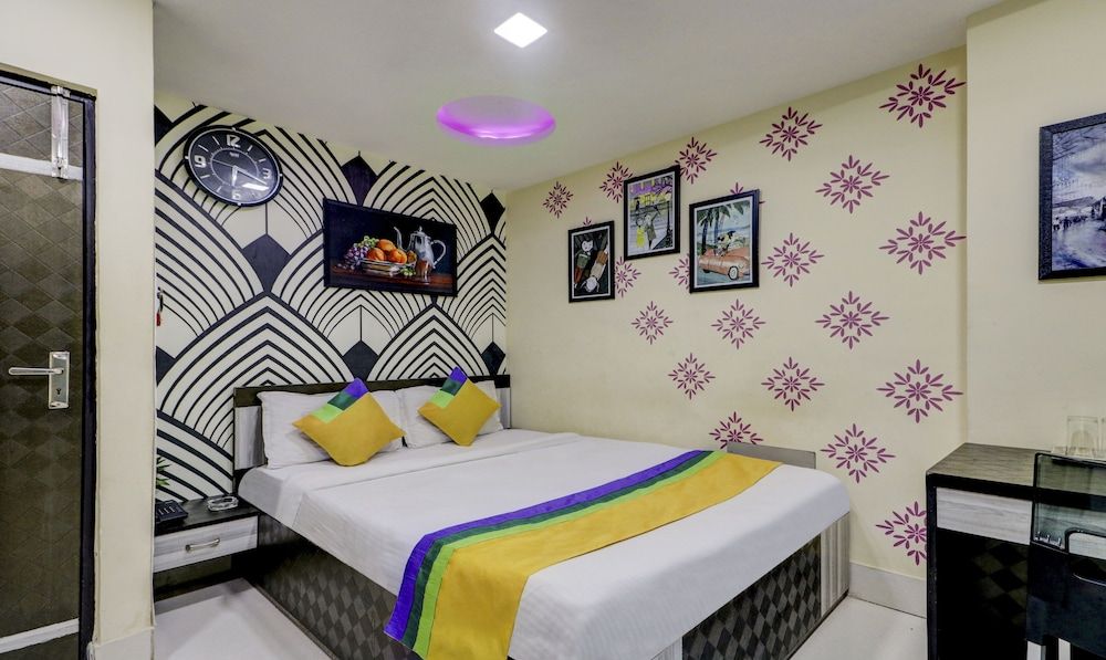 Treebo Dreamland Guest House Standard Room 6