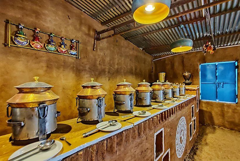 Food & Dining