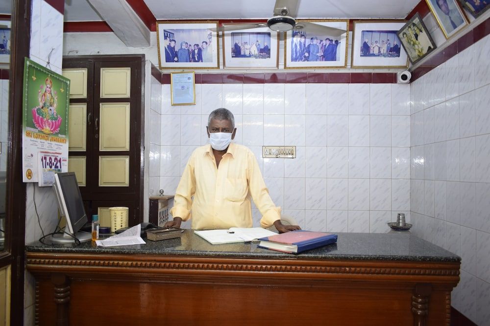 undefined Parisha Residency - Temple Side Hotel 2