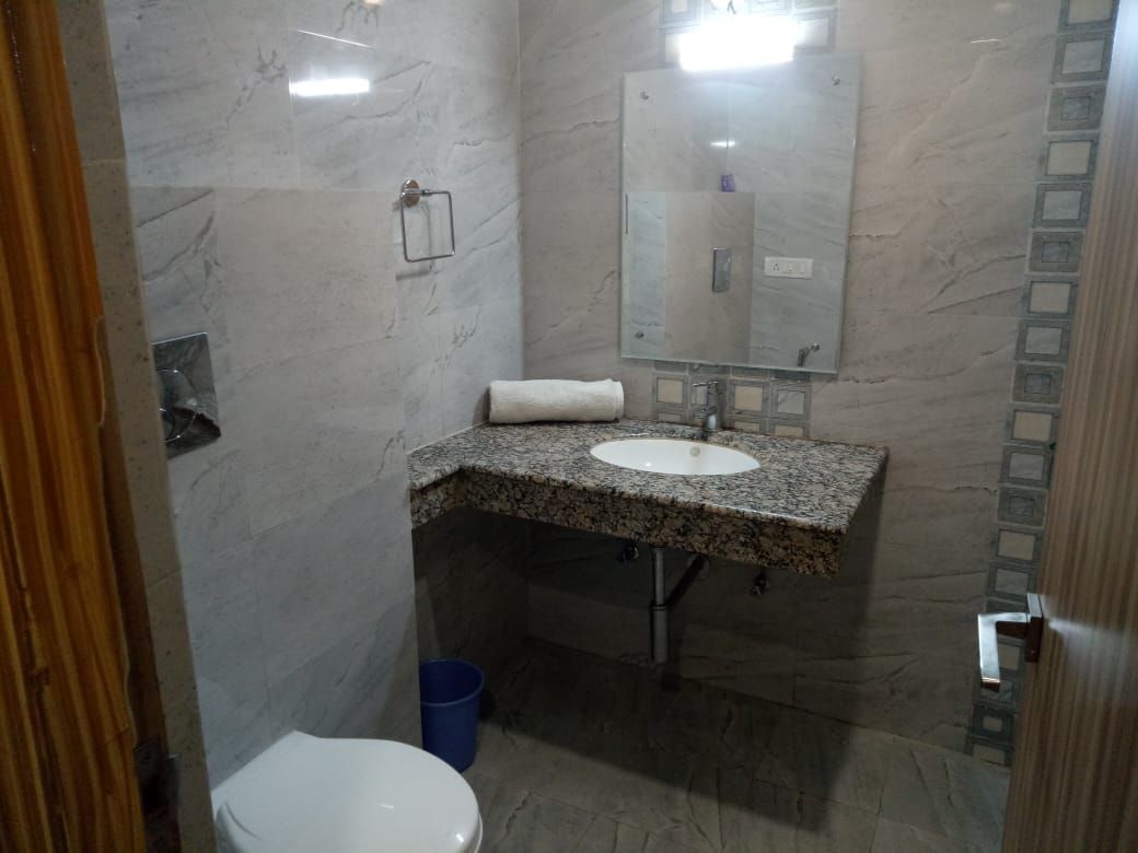 Hotel Milam Inn Deluxe Room 3