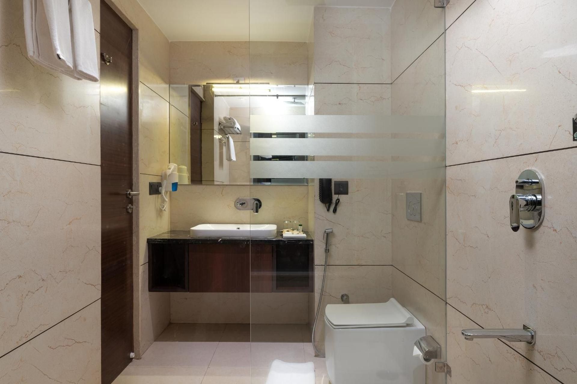 Cygnett Park BL Jaipur Superior Room 127