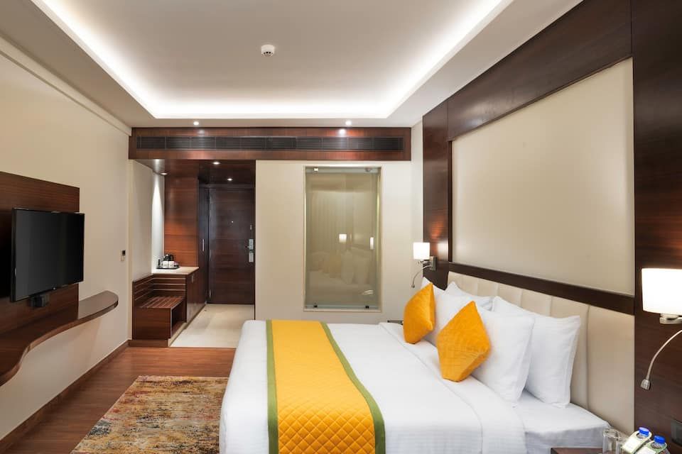 Club Room