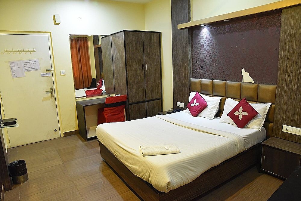 Hotel C9 Deluxe Room, 1 Double Bed, City View 19