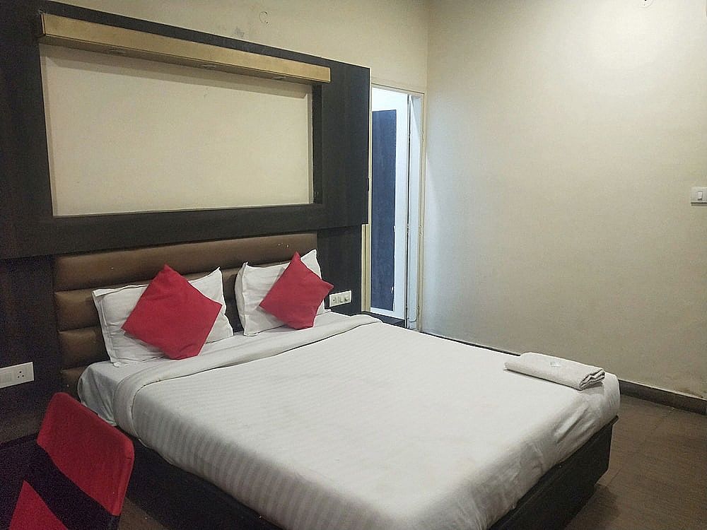 Hotel C9 Deluxe Room, 1 Double Bed, City View 23