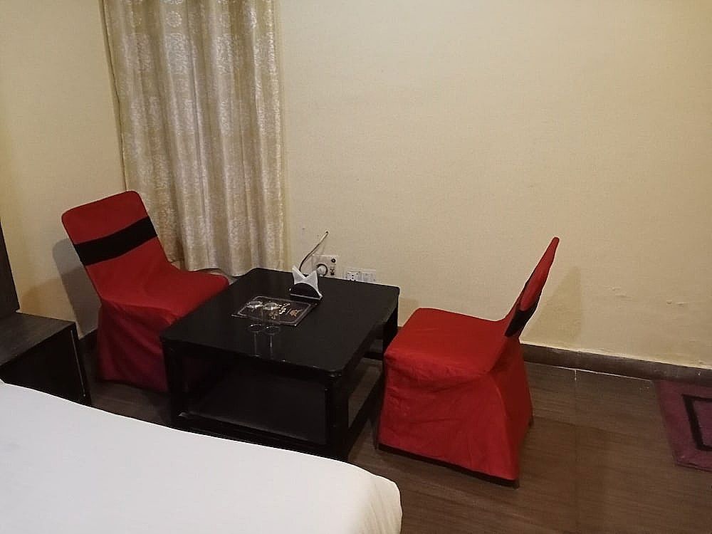 Hotel C9 Deluxe Room, 1 Double Bed, City View 10