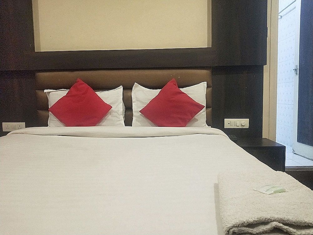 Hotel C9 Deluxe Room, 1 Double Bed, City View 7