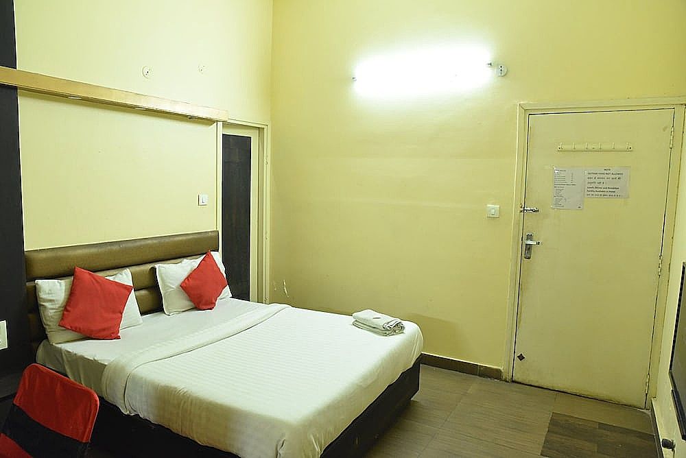 Hotel C9 Deluxe Room, 1 Double Bed, City View 15