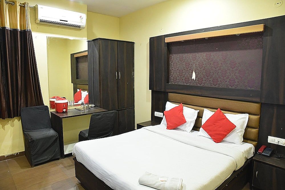 Hotel C9 Deluxe Room, 1 Double Bed, City View 14