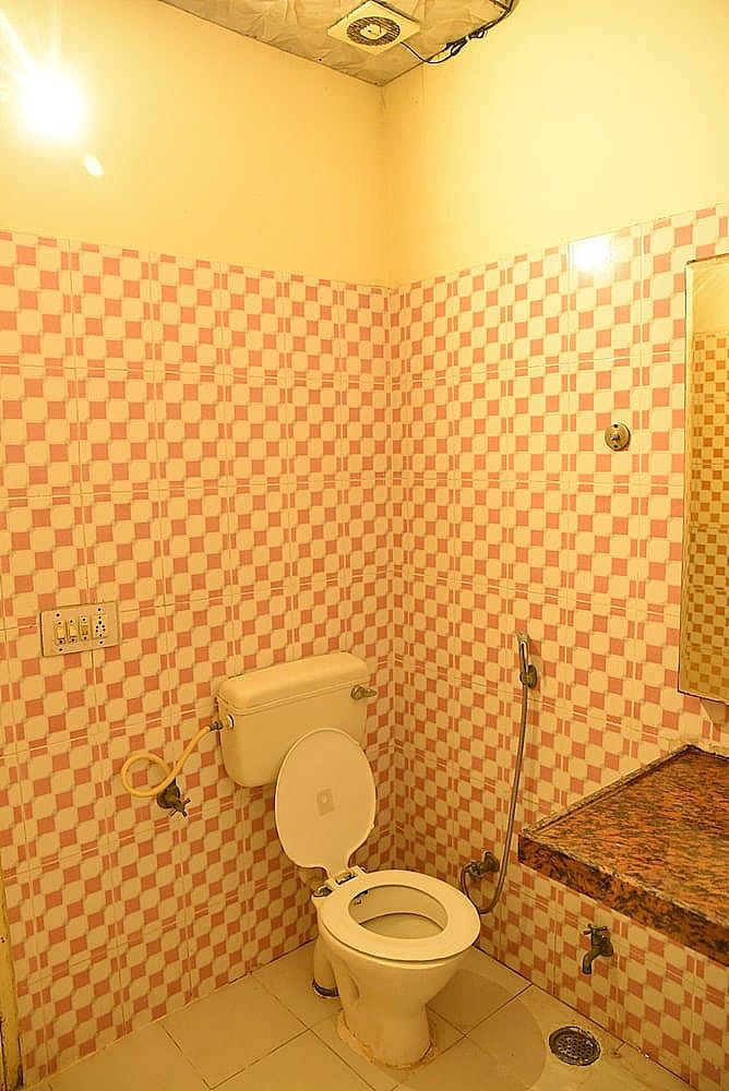 Hotel C9 Deluxe Room, 1 Double Bed, City View 16