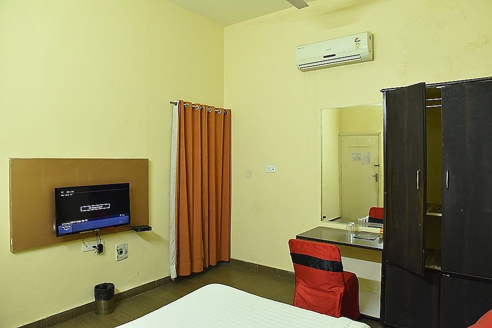 Hotel C9 Deluxe Room, 1 Double Bed, City View 37