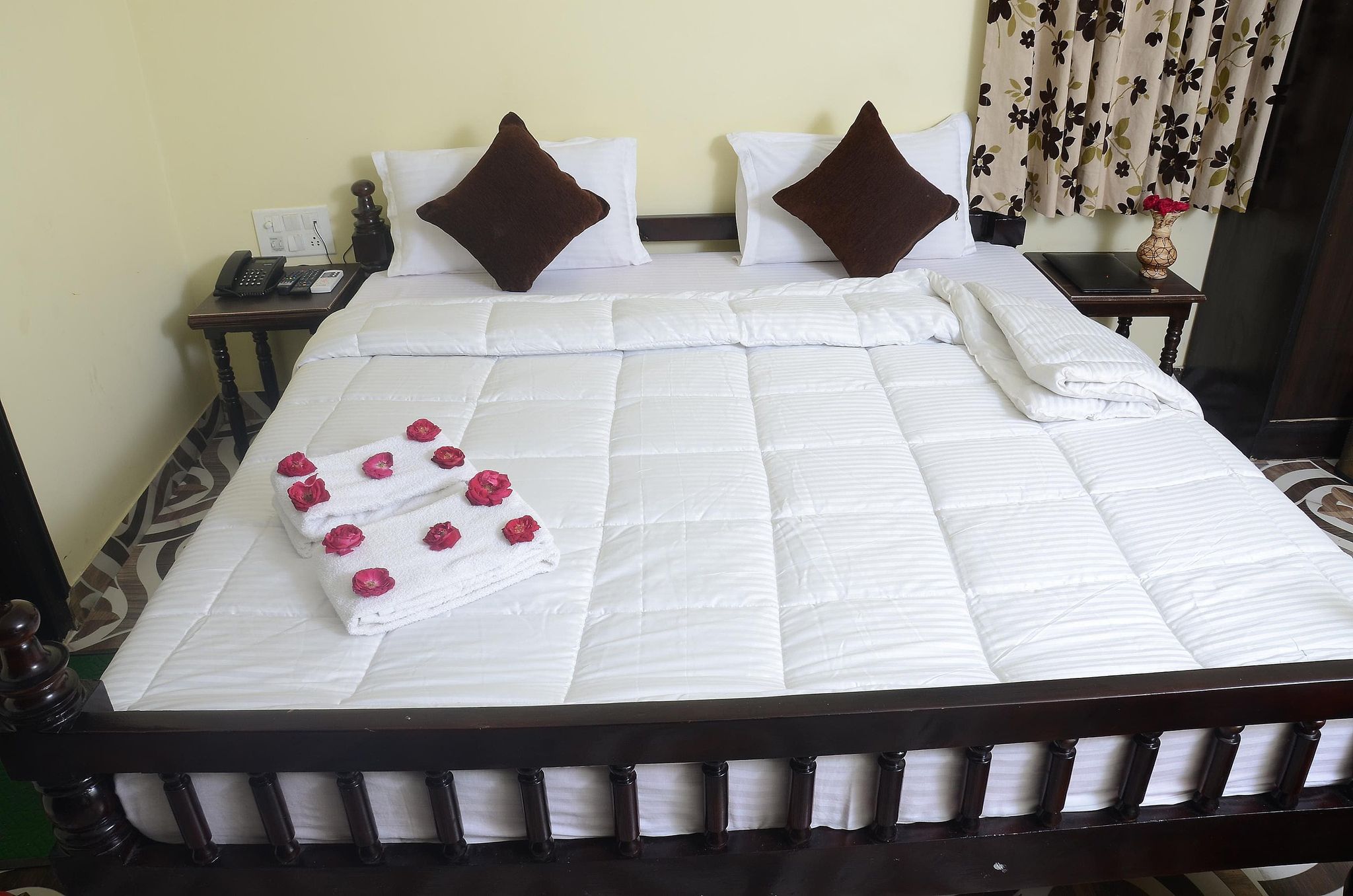 Hotel Grande Residency Deluxe AC Room 19