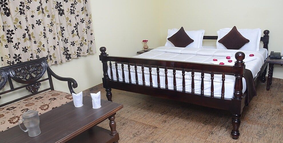Hotel Grande Residency Deluxe AC Room 10