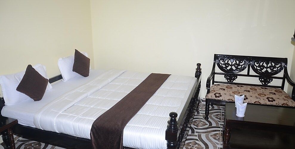 Hotel Grande Residency Deluxe AC Room 8
