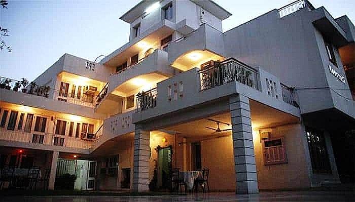 undefined Vaasanti Niwas