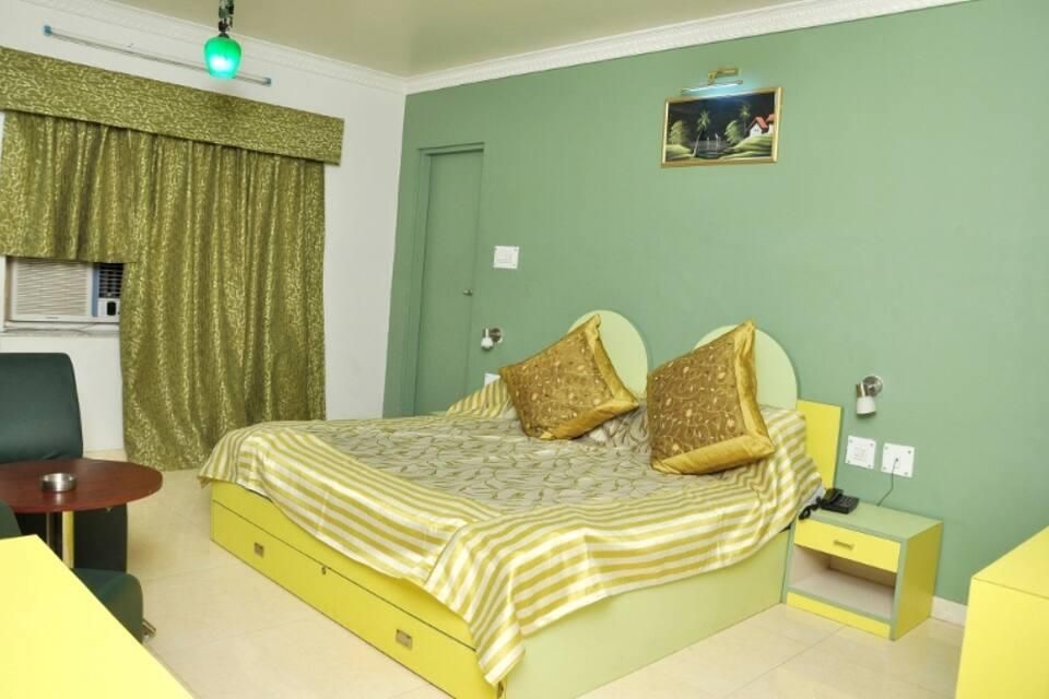 Hotel Savoy