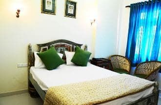 Little Ganesha Inn