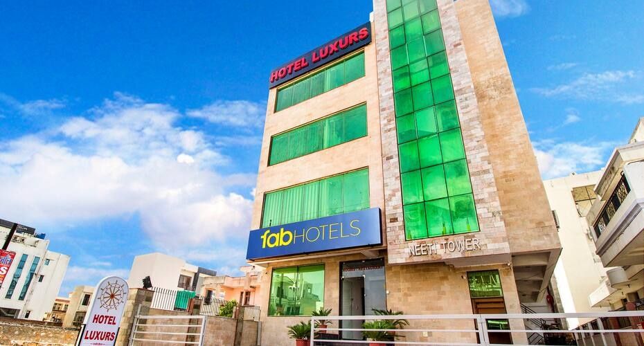 undefined Hotel O Luxurs