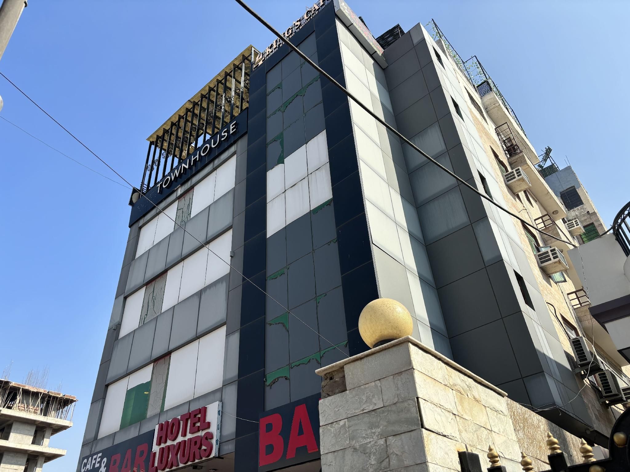 undefined Hotel O Luxurs 9