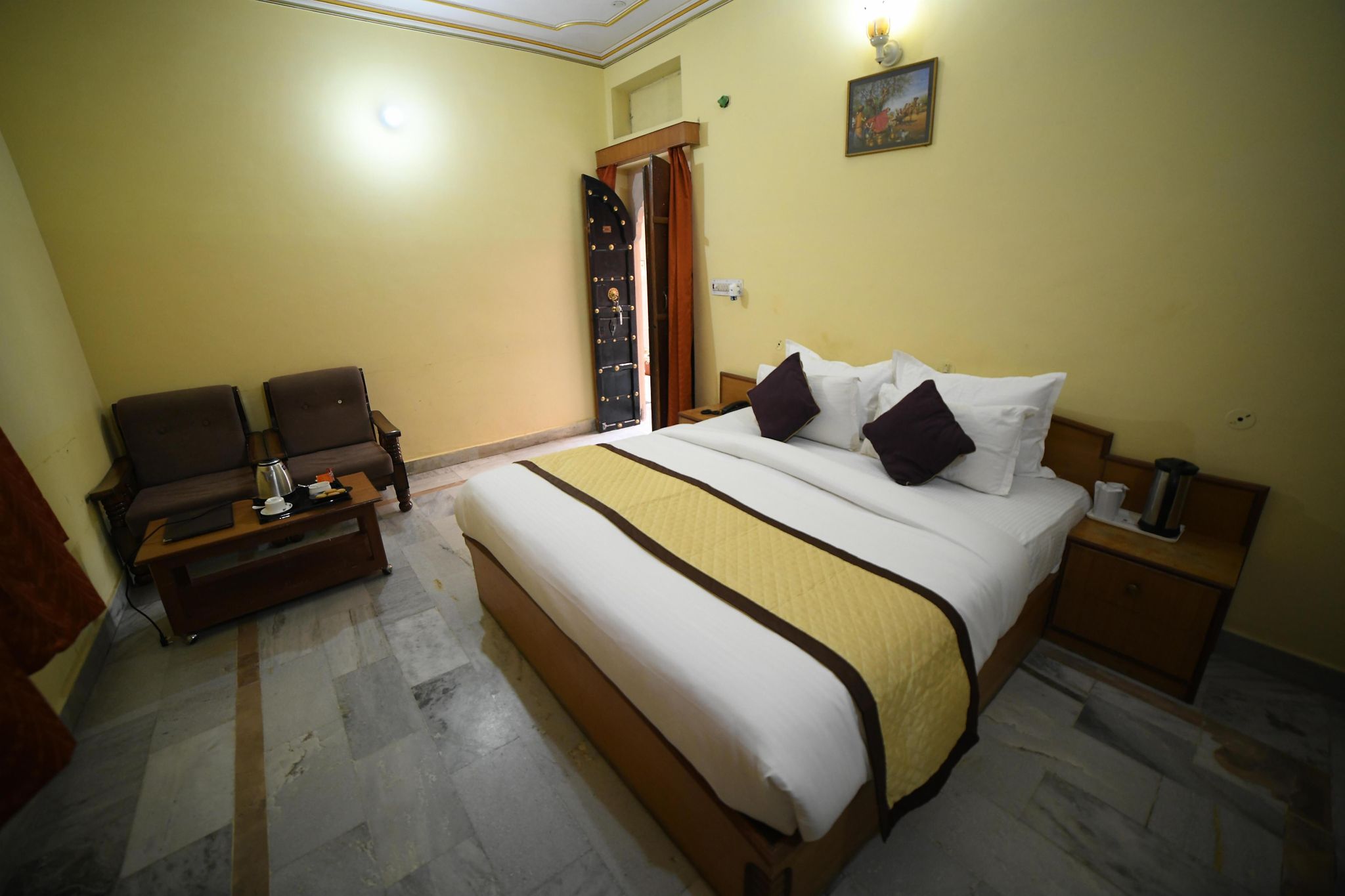 Hotel Apno Rajasthan Super Deluxe Room