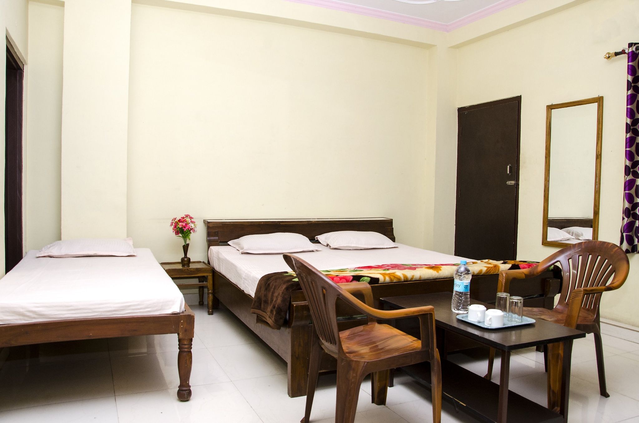 undefined Hotel Shrihaan 4