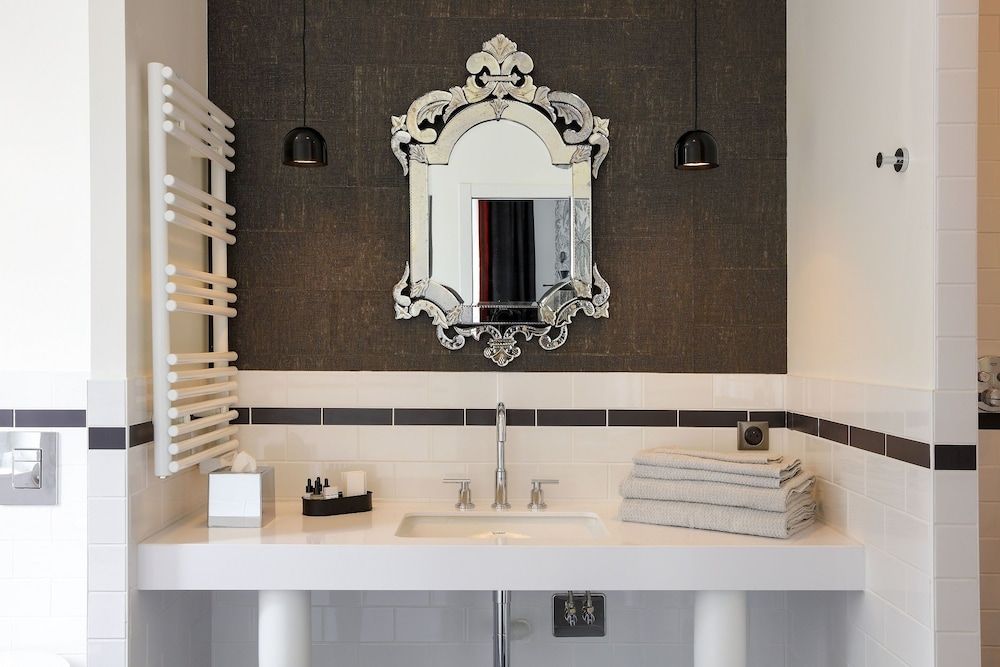 Hotel Continental - Reims Collection Room 5