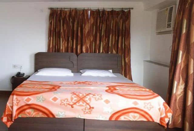 Super deluxe ac double beded room