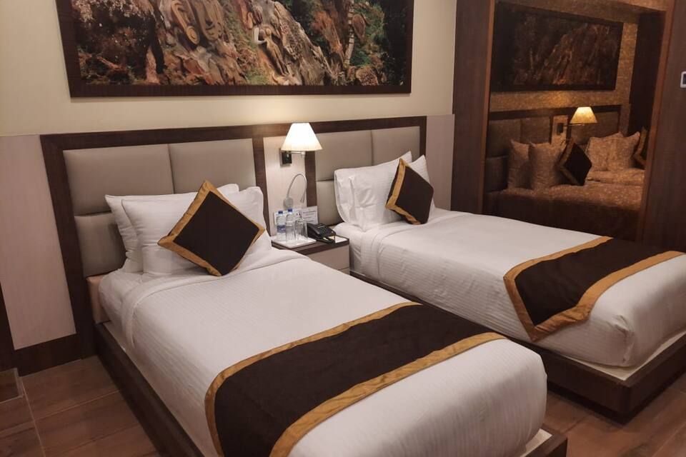 6e859cf8_3cdf_4bde_9f54_7297fd572812_W9PQTx