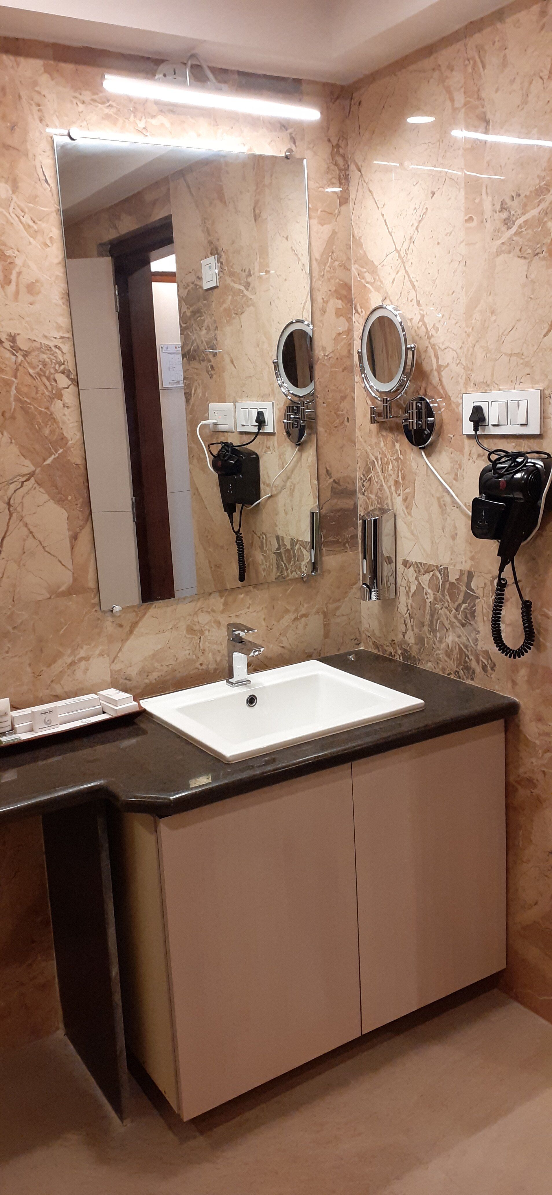  Hotel Rimi International Excellency Room 6