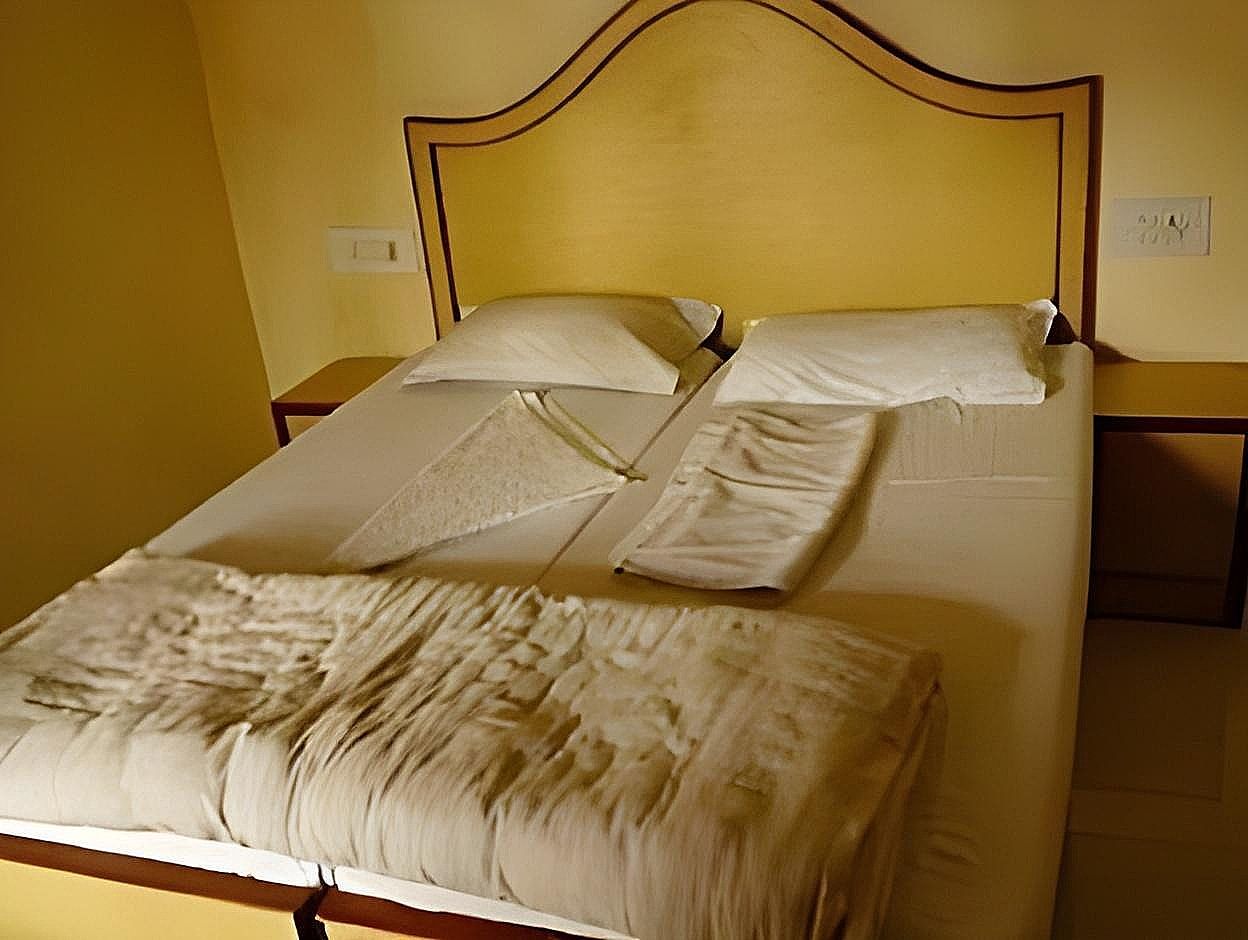 standard non ac room 