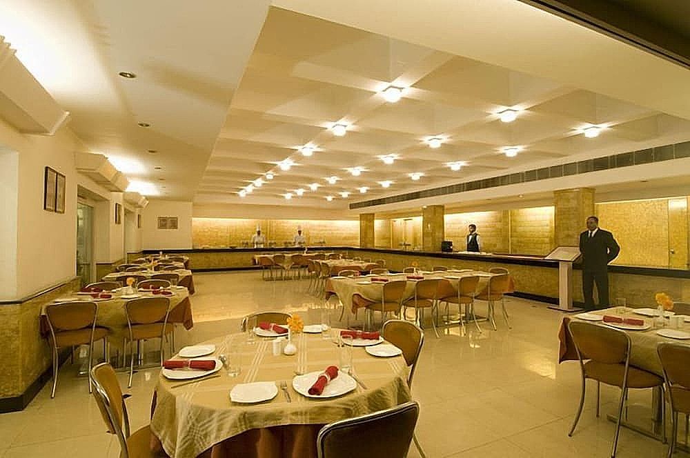 undefined Grand Hotel 4