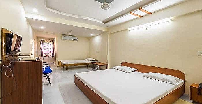 Hotel Chandra Palace Deluxe AC Room