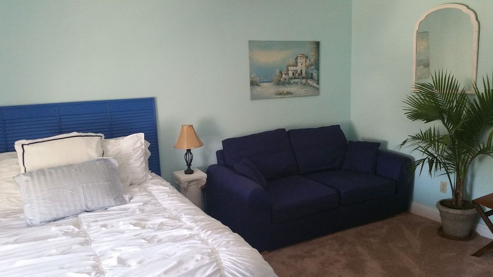 Superior Room, 1 Queen, Bed with Sofa bed, Refrigerator (Greek Isles Room)
