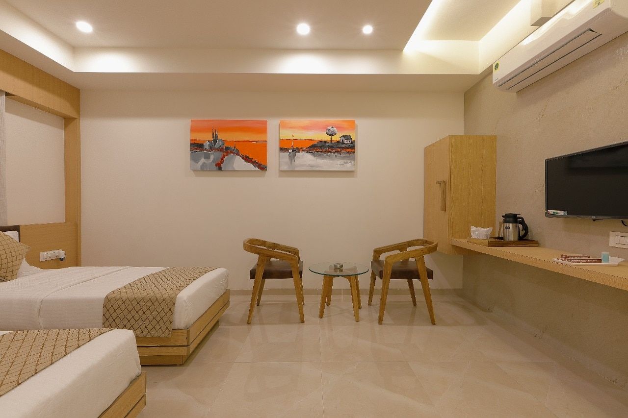 Hotel Bhagyoday Business Room 7