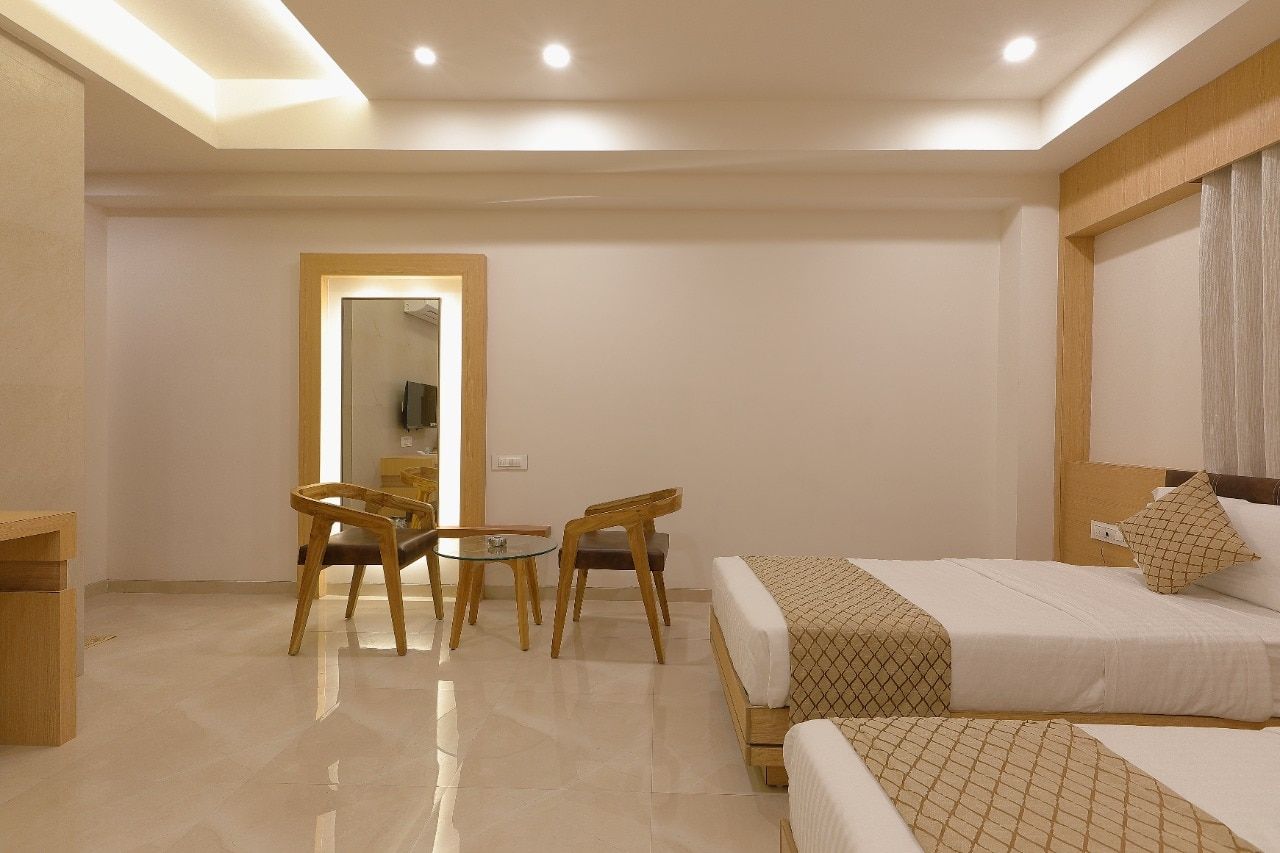Hotel Bhagyoday Business Room 6